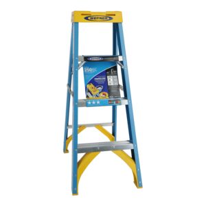 LADDER 4FEET 250LB FIBERGLASS WERNER LADDER 4FEET 250LB FIBERGLASS WERNER